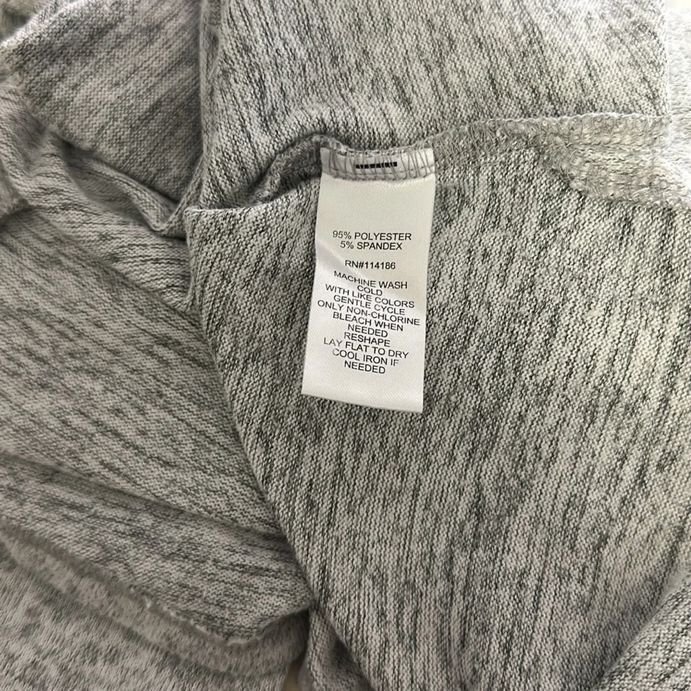 89th + Madison Gray Soft Light Weight Sweater - Picture 10 of 10